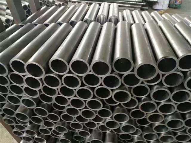 龙湖30CrMo精密无缝钢管